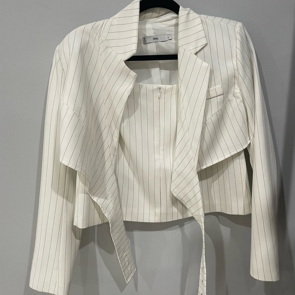 🔥SEND OFFERS🔥ADIKA Skirt and Blazer Set​​ - Picture 6 of 7